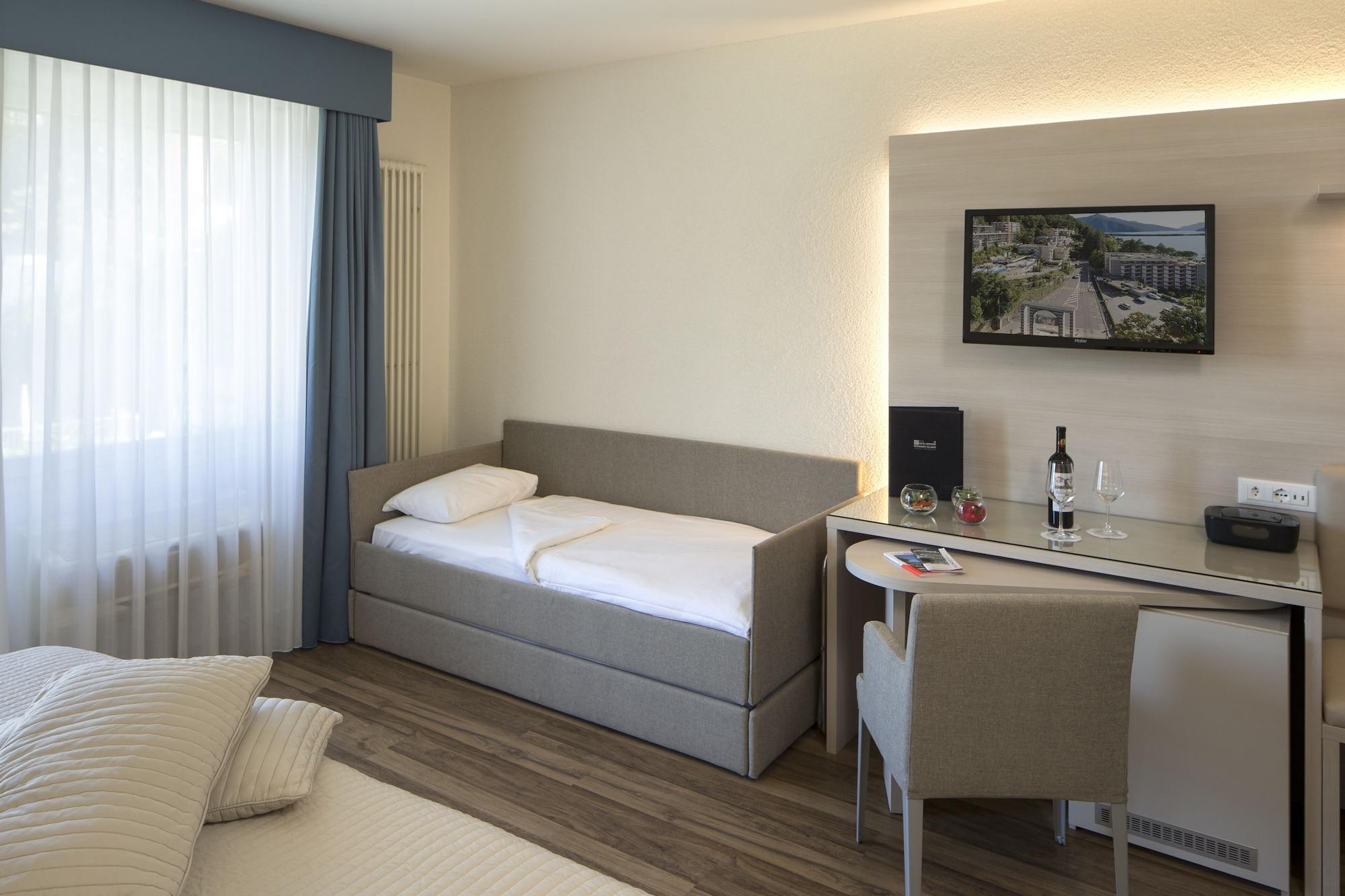 Hotel Campione Bissone Ngoại thất bức ảnh